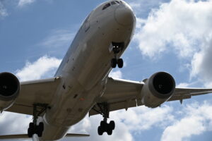 【カメラ・写真】大阪:豊中 千里側土手・スカイパークで飛行機を撮ってきた 2025_02_15